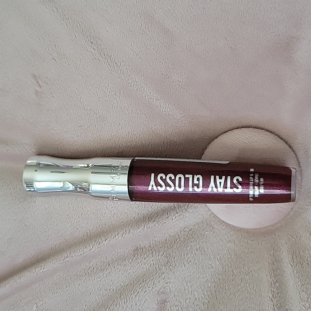 Stay Glossy Lip Gloss